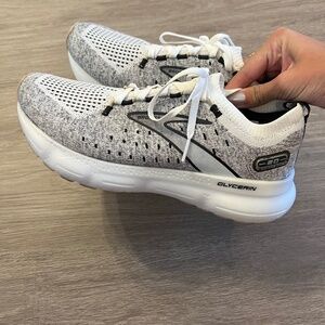 Brooks Women's Glycerin StealthFit 20 Running Shoes